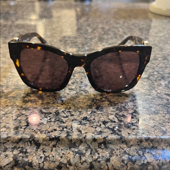 New Brighton Contempo Medallion Sunglasses - Picture 2 of 7